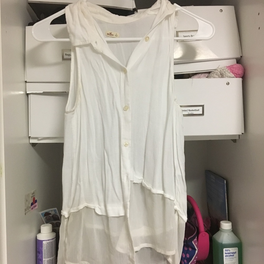 Comfy collared tank perfect to dress up/down